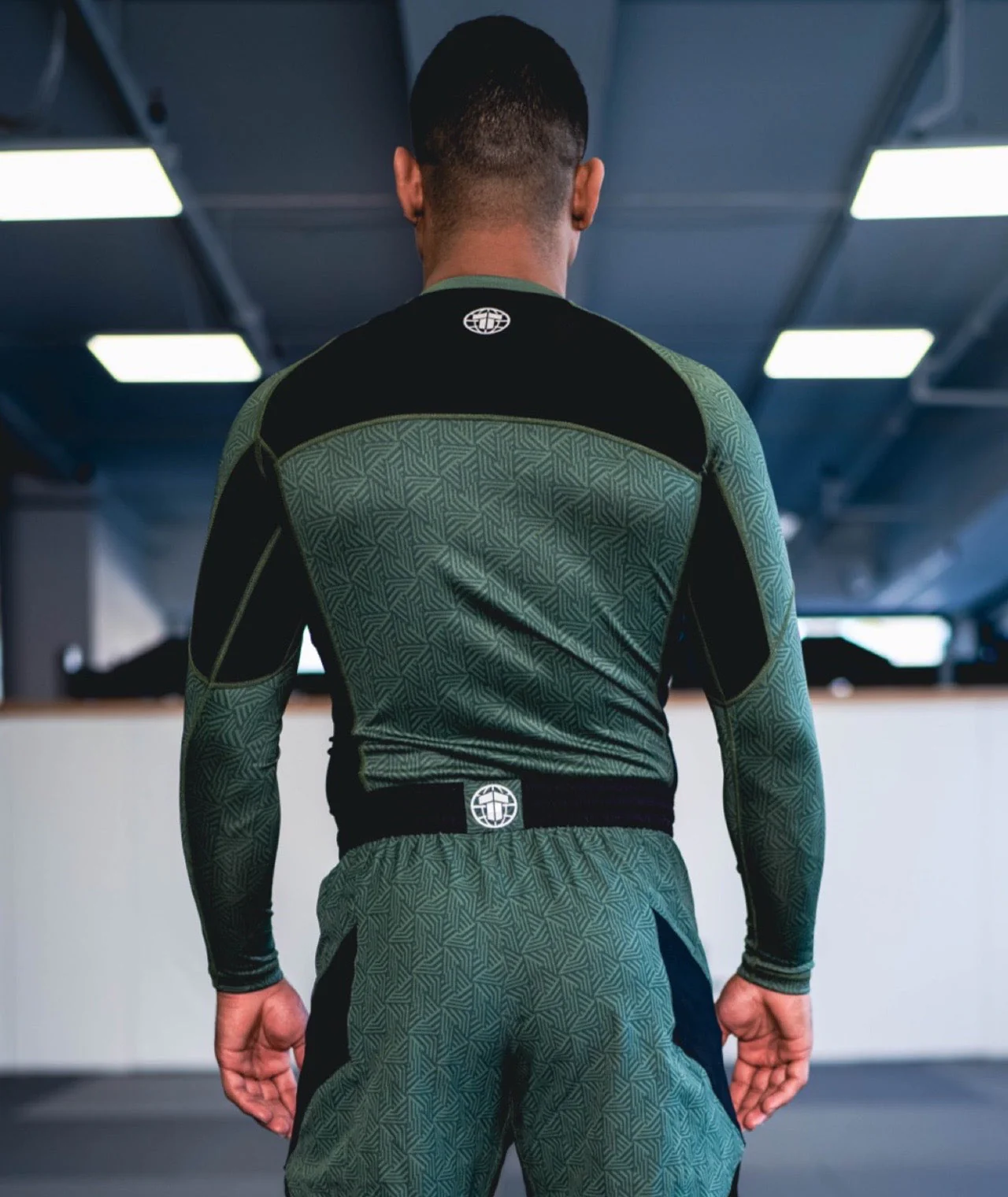 Dimension Long Sleeve Rash Guard - Green - Image 6