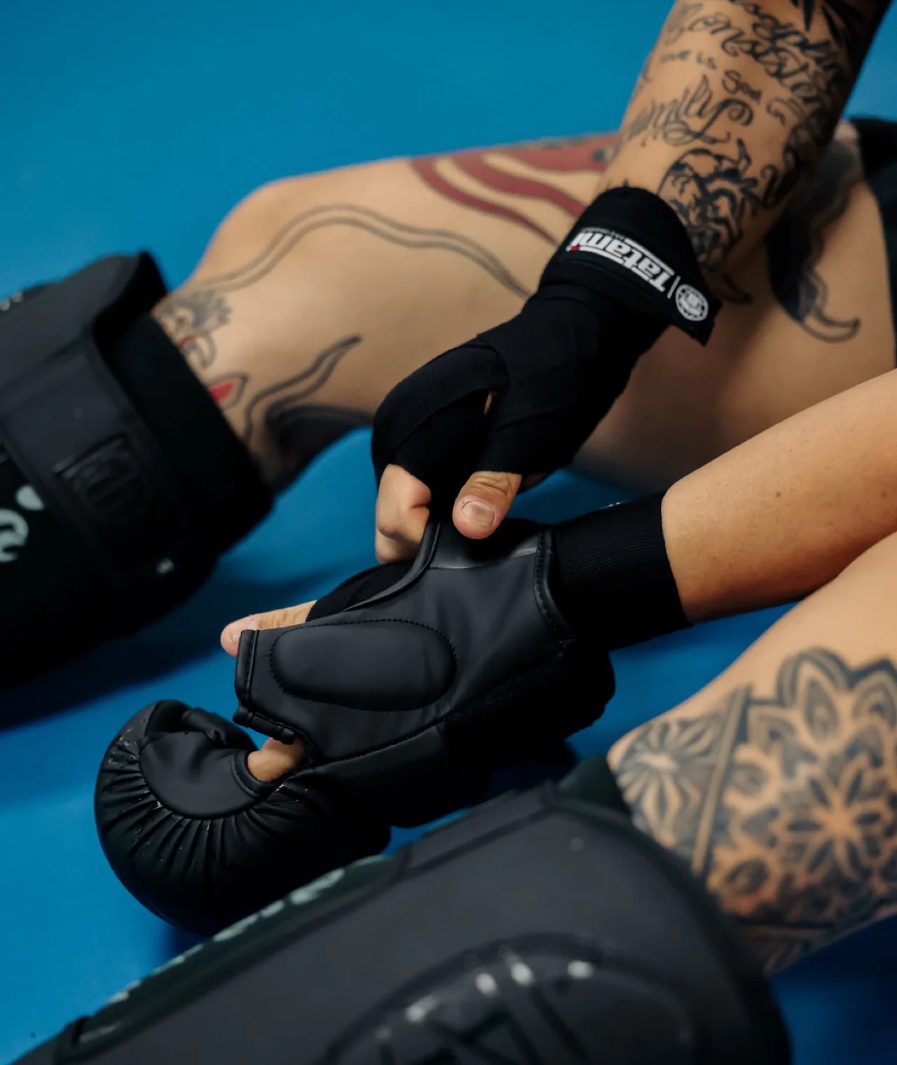 Gel Padded Hand Wraps - Image 9