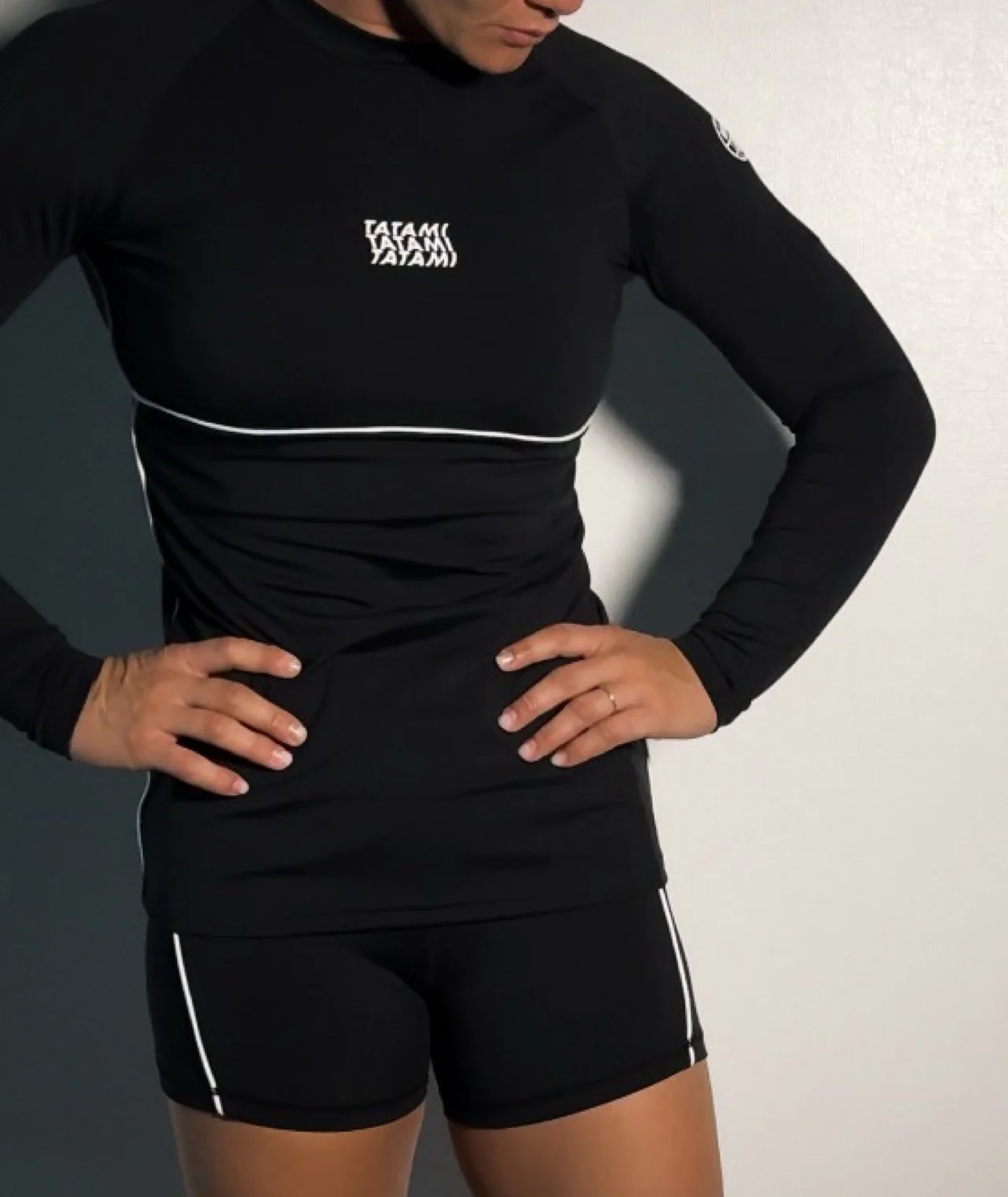 Ladies Contour Long Sleeve Rash Guard - Black - Image 6