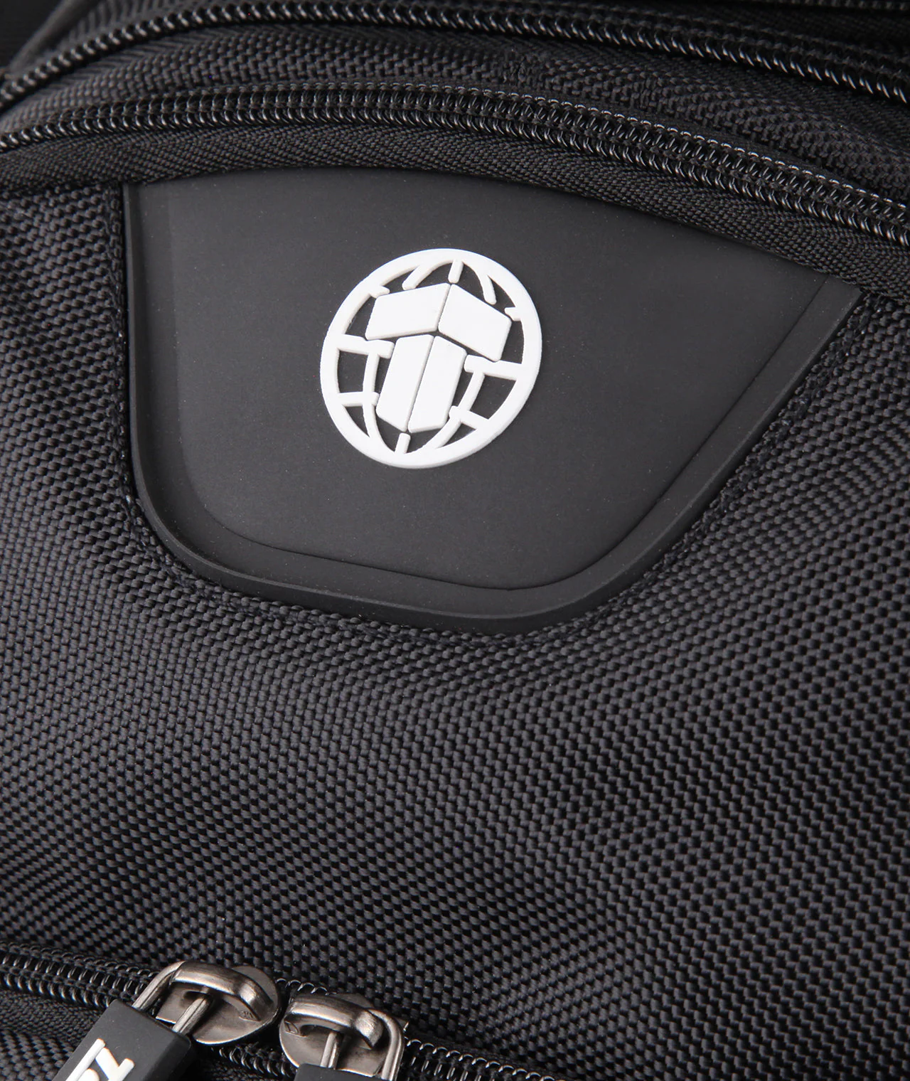 Rogue Travel Bag - Image 11